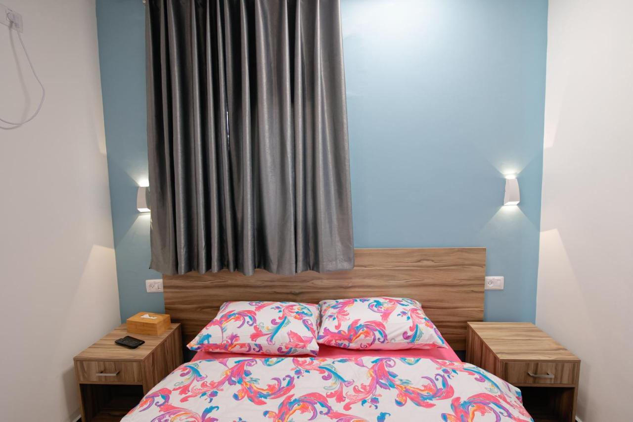 Louis Guesthouse Nazareth Esterno foto