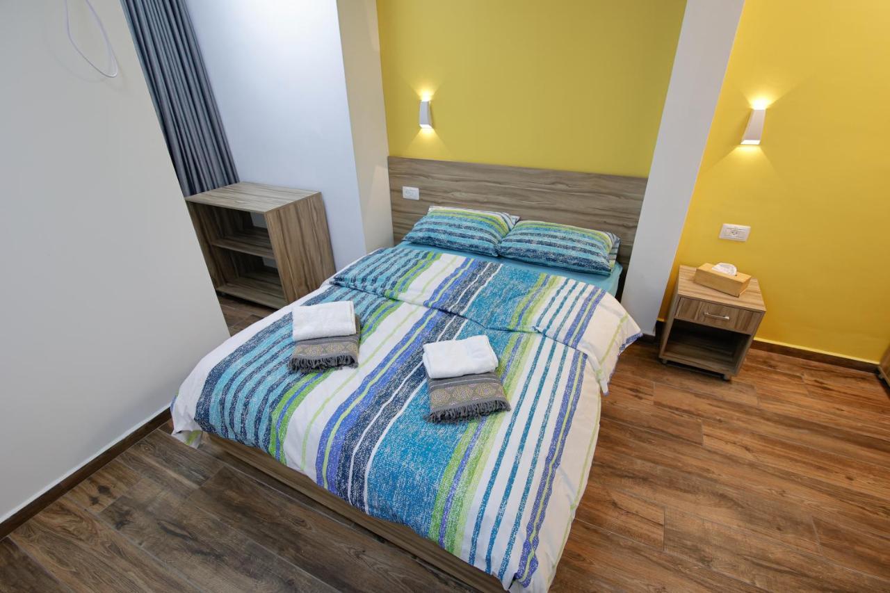 Louis Guesthouse Nazareth Esterno foto