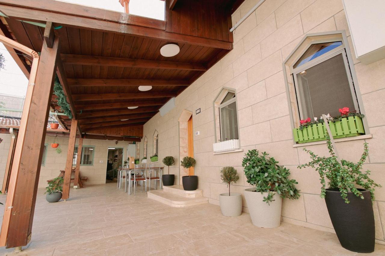 Louis Guesthouse Nazareth Esterno foto